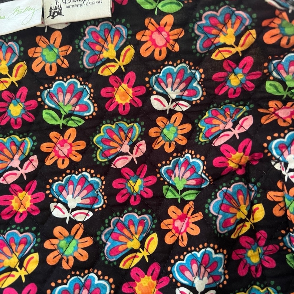 Vera Bradley Black Quilted Floral & Paisley Travel Duffel - Picture 14 of 15
